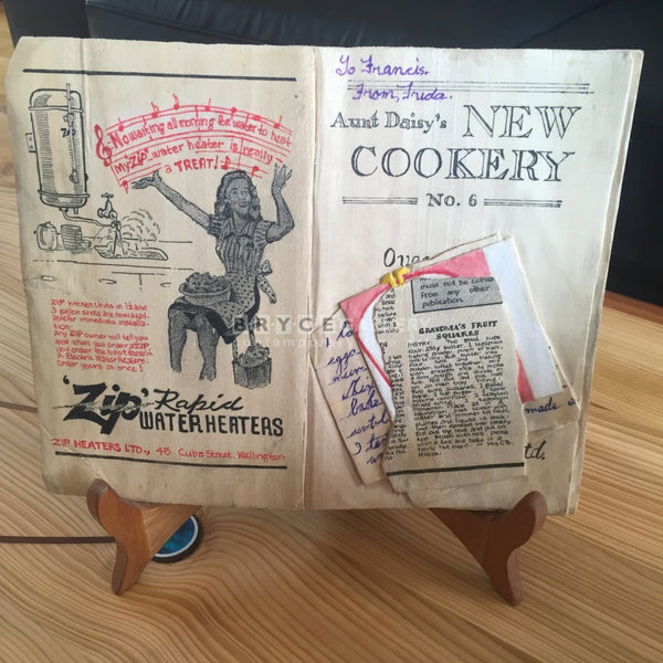 Aunt Daisys Cookbook Sculptures